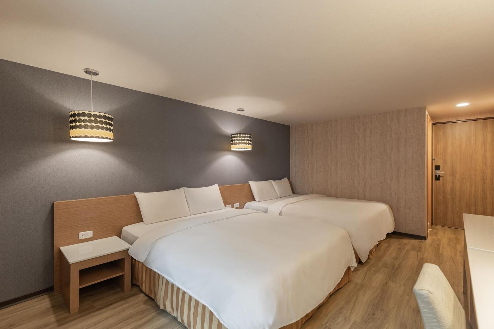 Kindness Hotel - Tainan Chihkan Tower חדר תמונה