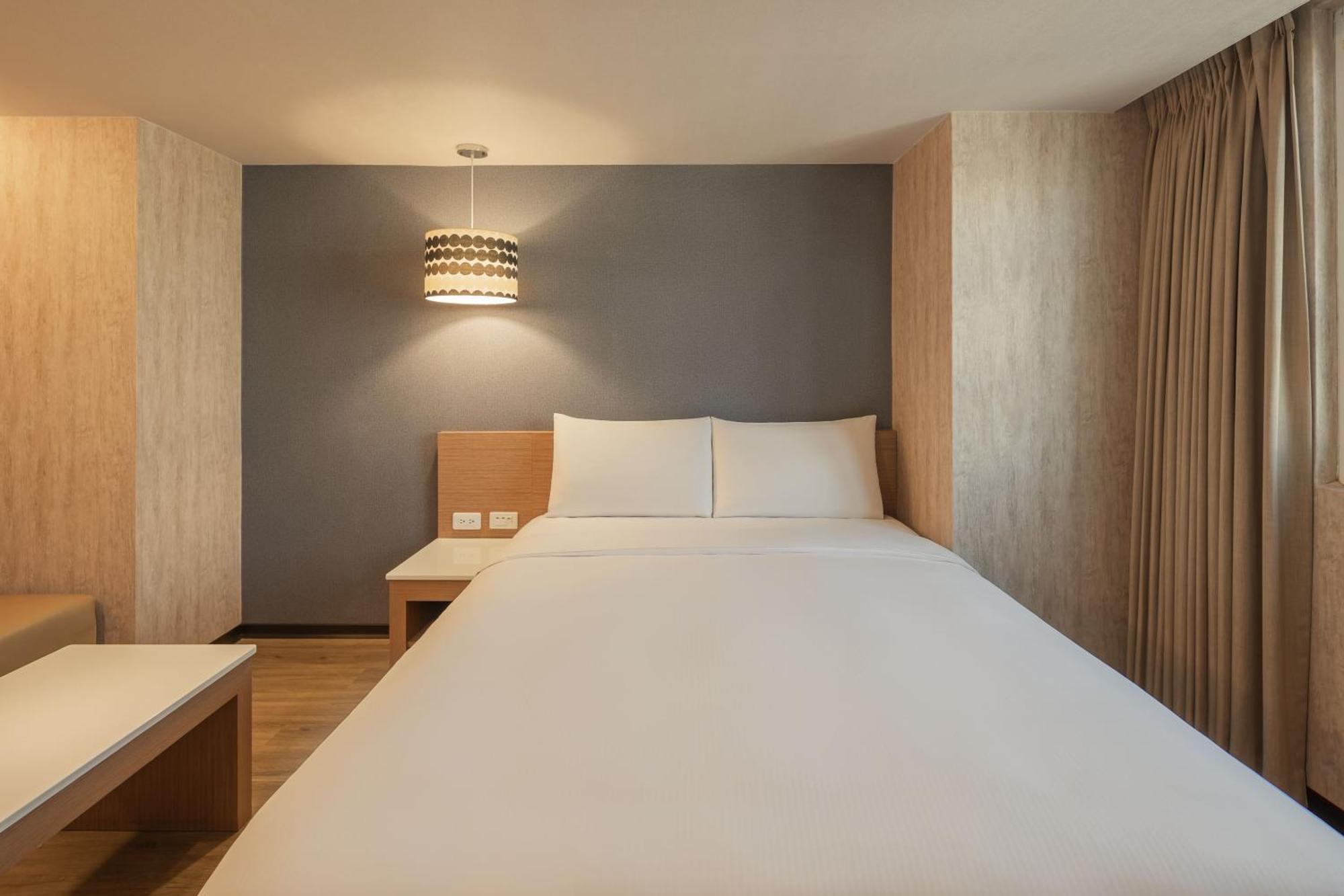Kindness Hotel - Tainan Chihkan Tower חדר תמונה