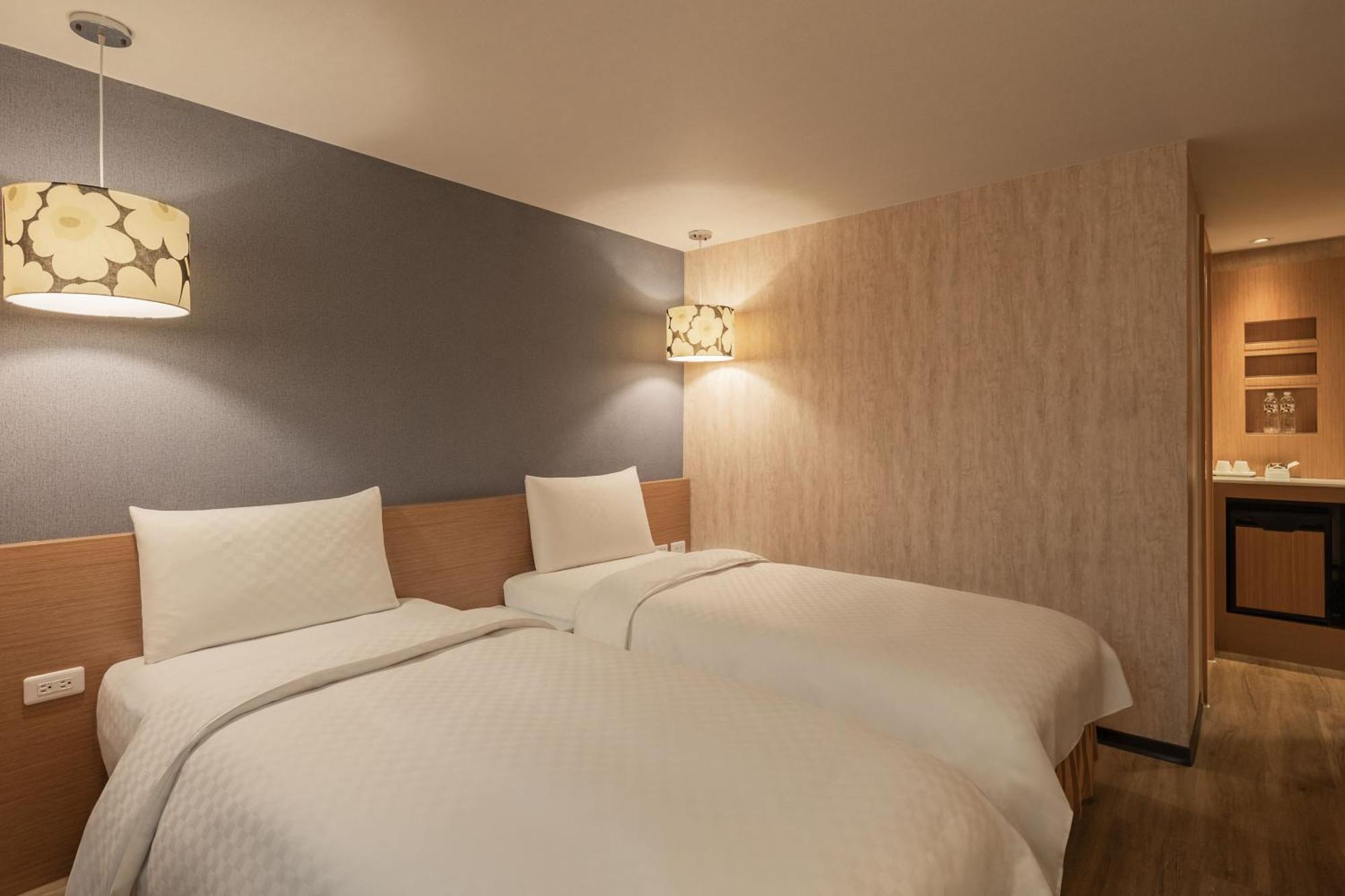 Kindness Hotel - Tainan Chihkan Tower חדר תמונה