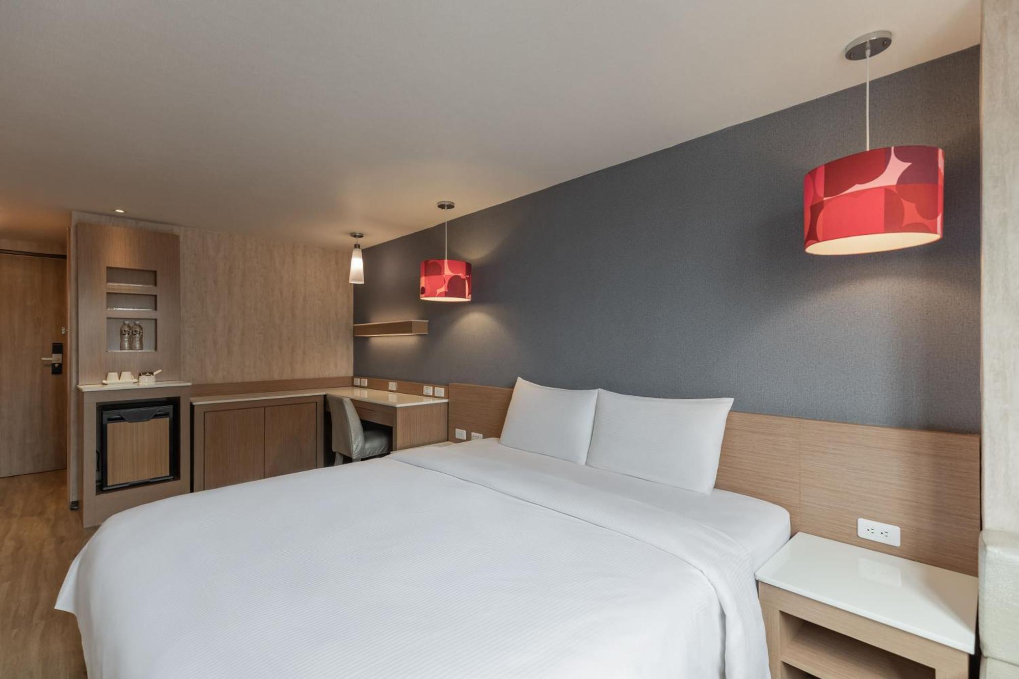 Kindness Hotel - Tainan Chihkan Tower חדר תמונה