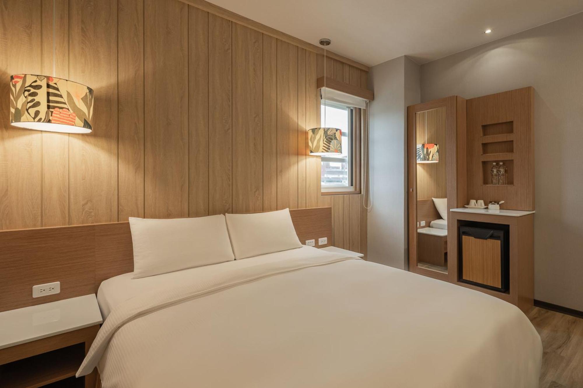 Kindness Hotel - Tainan Chihkan Tower חדר תמונה