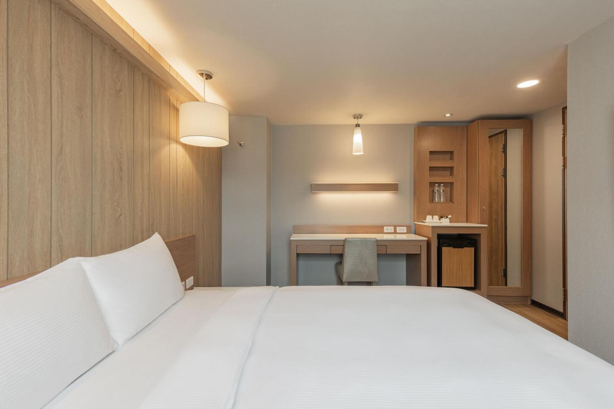 Kindness Hotel - Tainan Chihkan Tower חדר תמונה